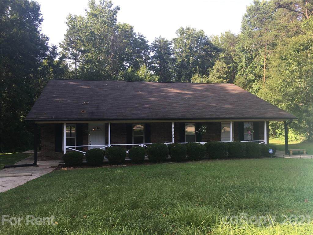 2009 Grandhaven Drive - Photo 1