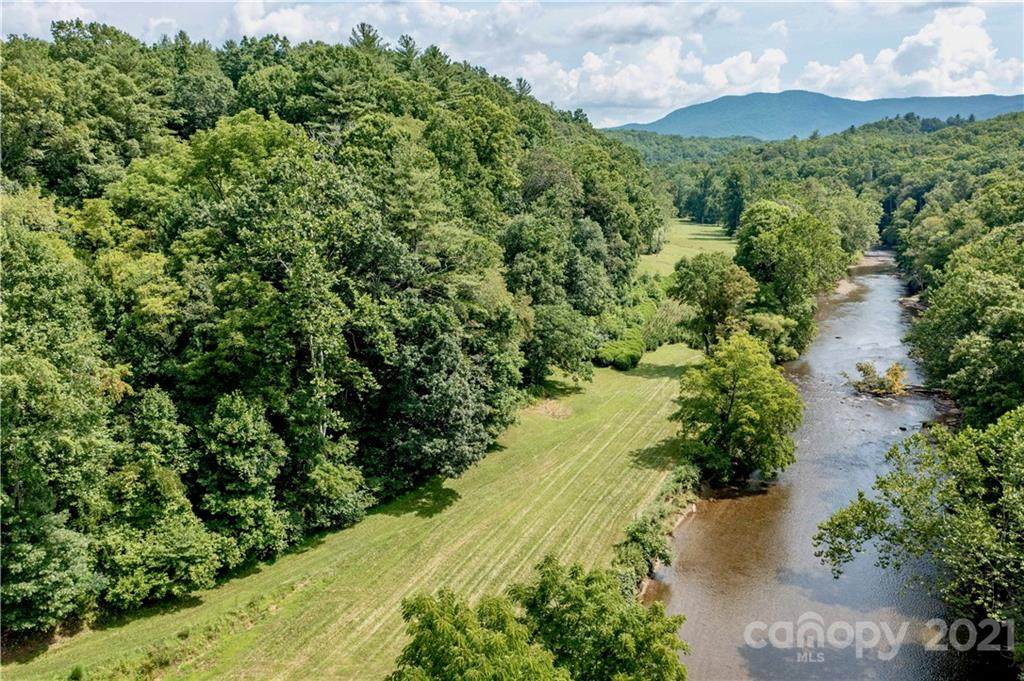 1483 Vaughn Road - Photo 1