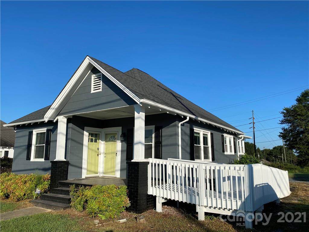 1716 Ozark Avenue - Photo 1