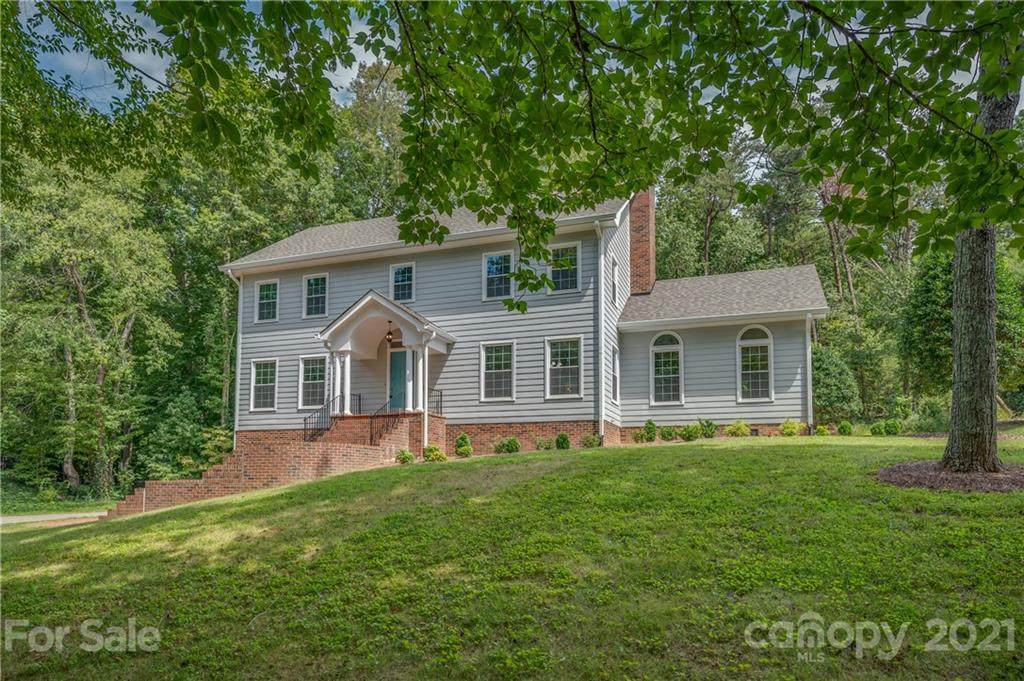 339 Fairforest Drive - Photo 1
