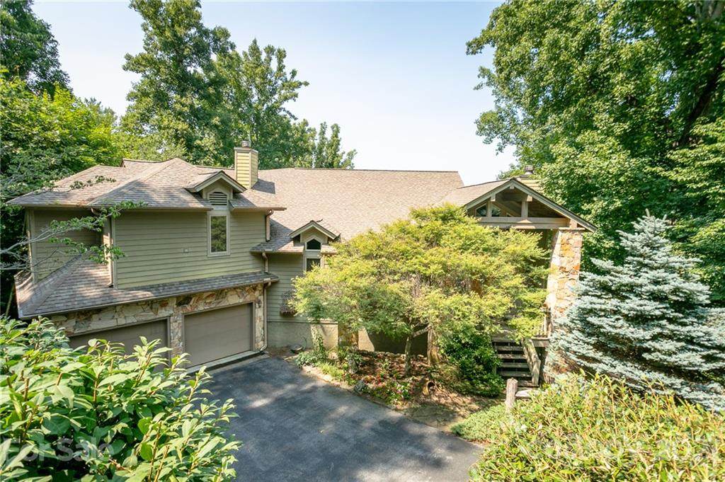 170 Springhouse Drive - Photo 1
