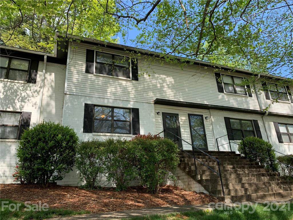 615 Biltmore Avenue - Photo 1
