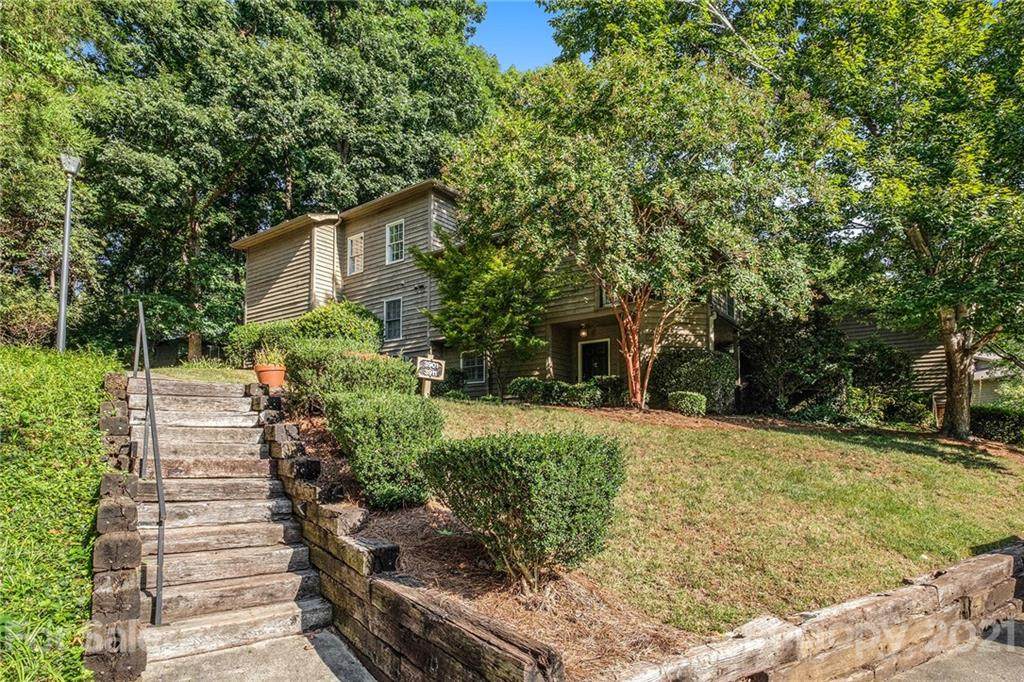3905 Colony Crossing Drive - Photo 1