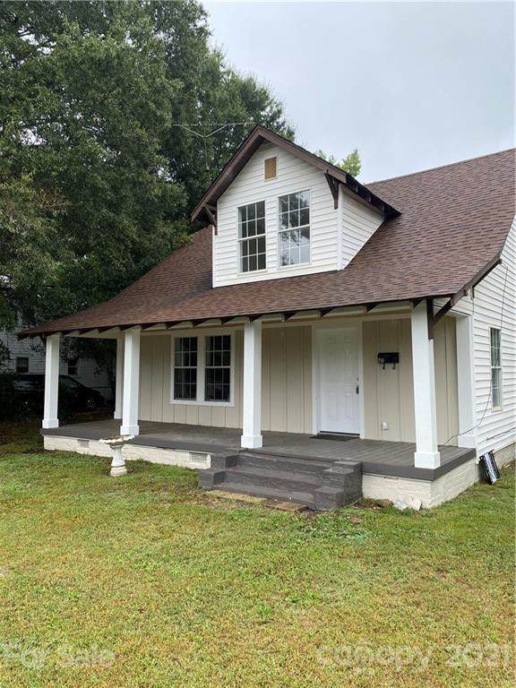 716 Main Street - Photo 1
