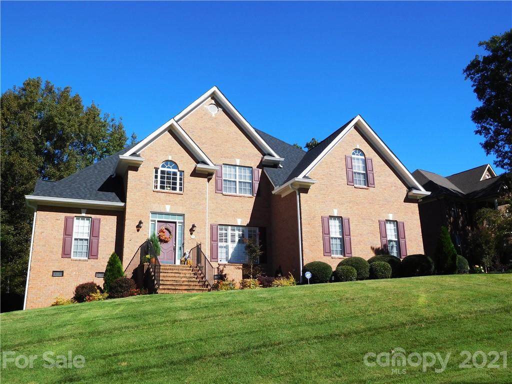 1003 Potters Bluff Road - Photo 1