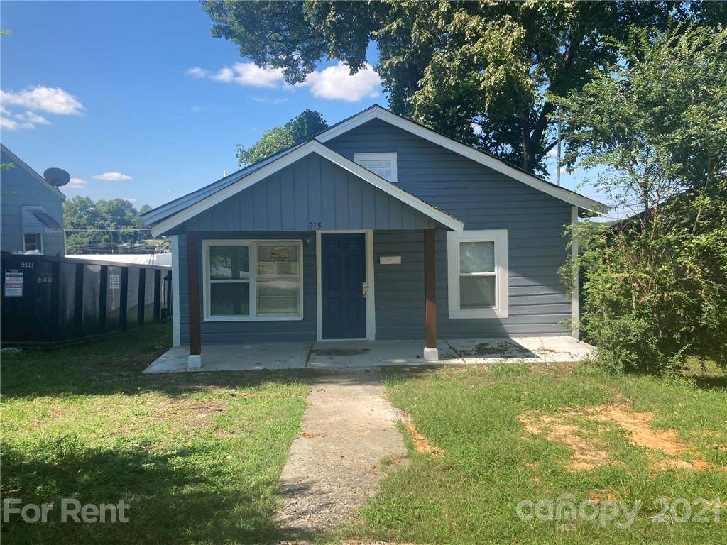 915 Oakland Street - Photo 1