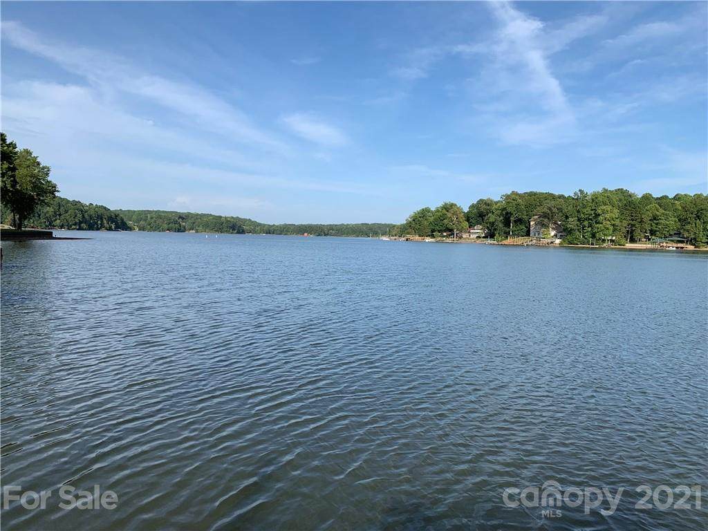 4461 Ridge Street - Photo 1