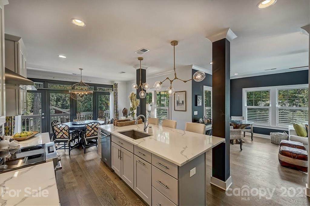 132 Summit Avenue - Photo 1