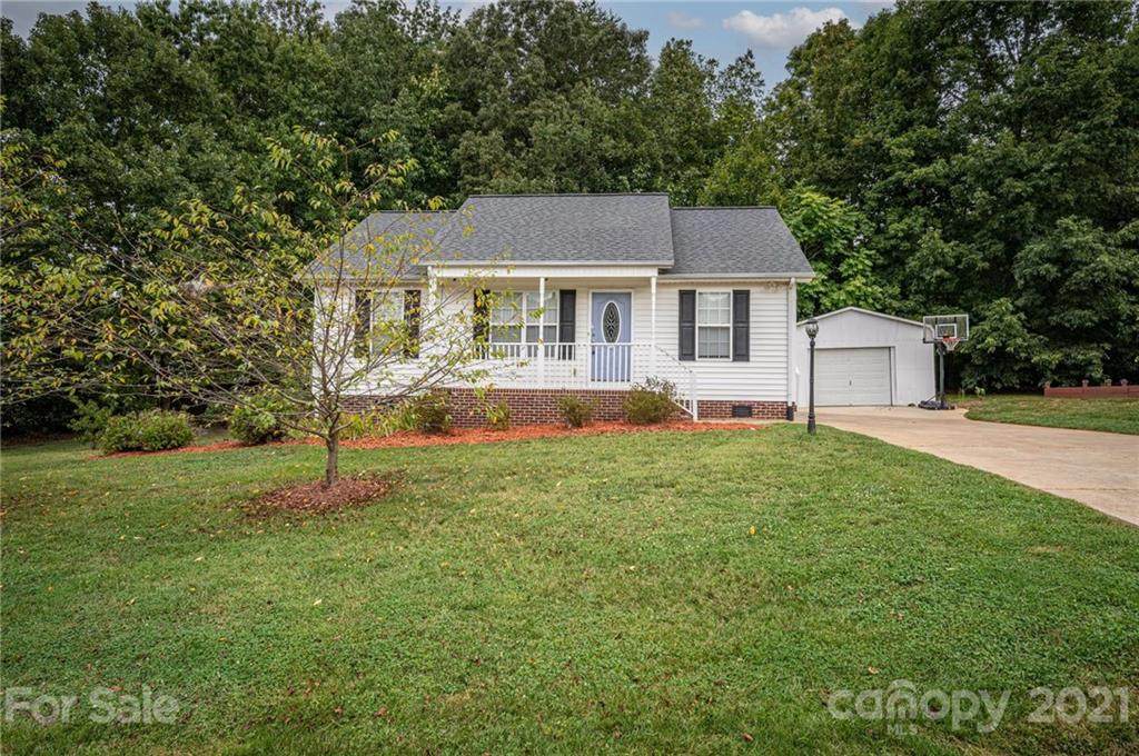 111 Carla Court - Photo 1