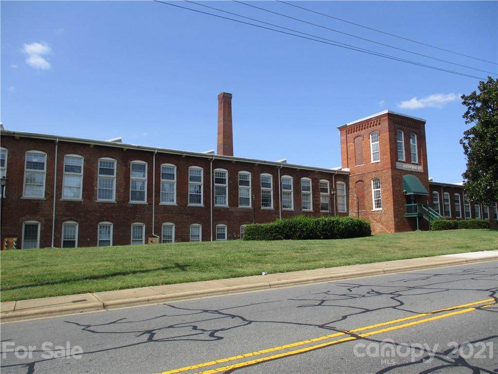 1 Buffalo Avenue - Photo 1