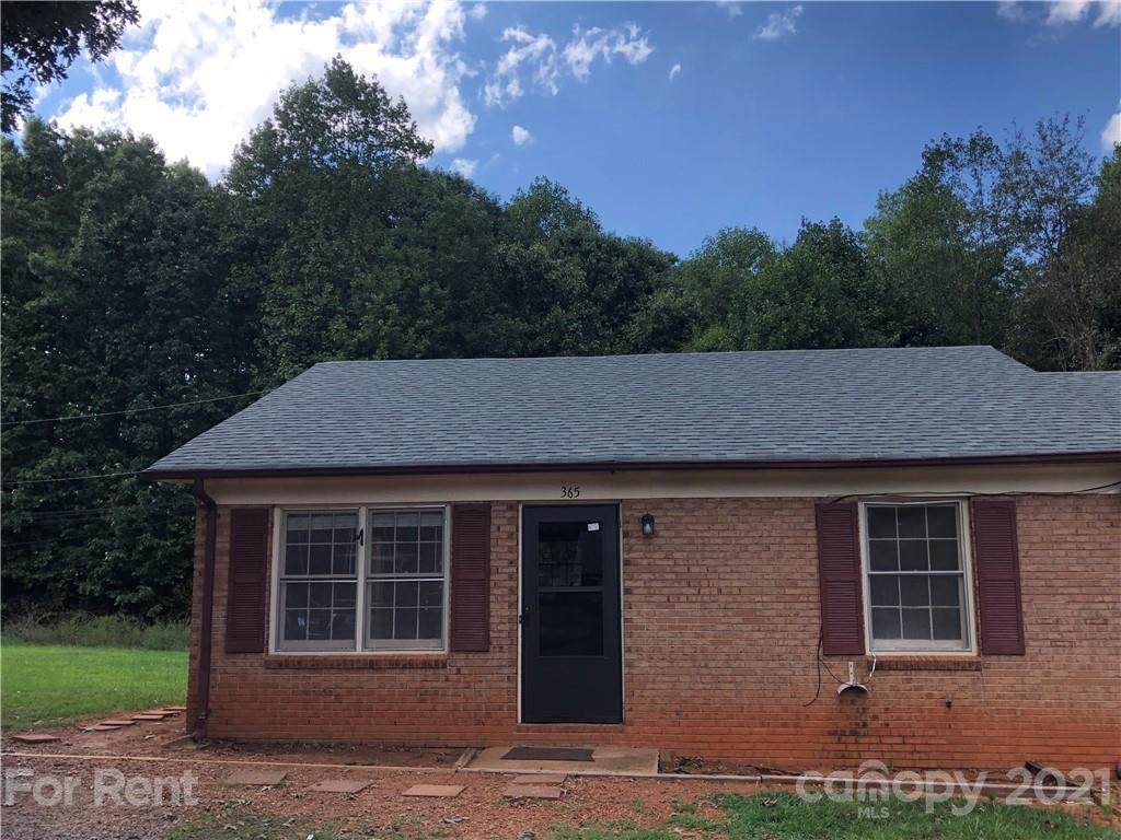 365 Sunny Hill Drive - Photo 1
