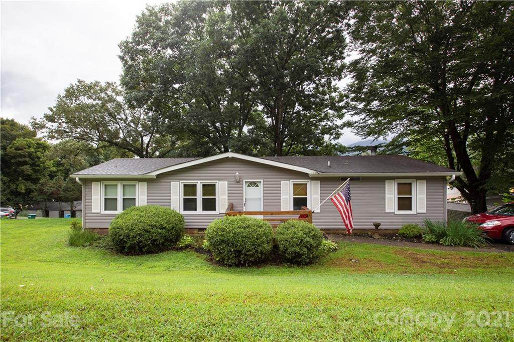 32 Lake Eden Circle - Photo 1