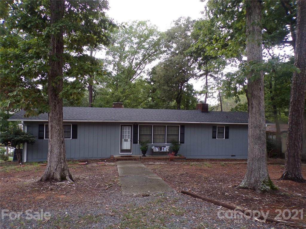 780 Springwood Drive - Photo 1