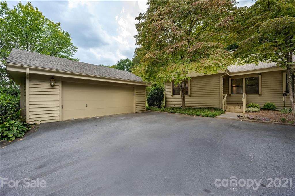 3801 Trinity Court - Photo 1