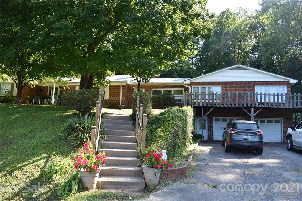 658 Clear Creek Road - Photo 1