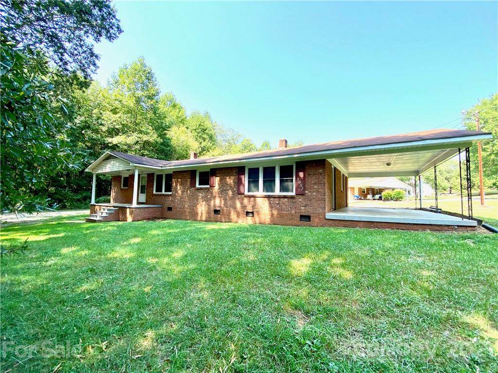 3053 Nc Highway 150 Highway - Photo 1