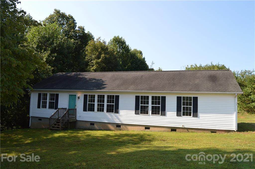 175 Happy Lane - Photo 1