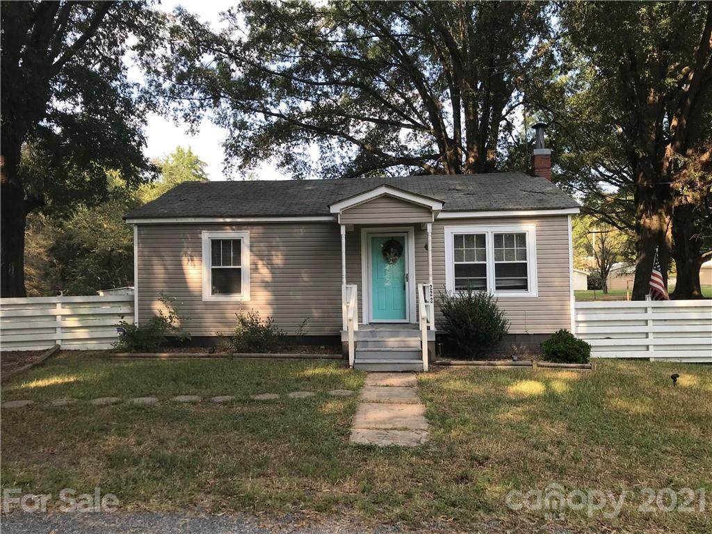 222 Carrie Drive - Photo 1