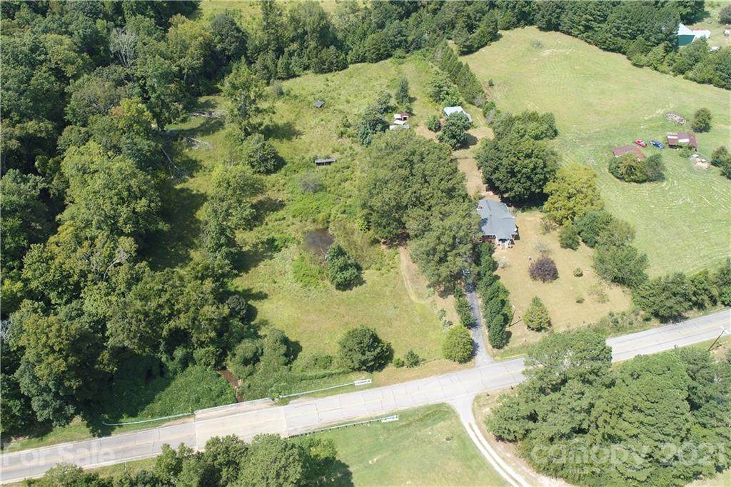 1982 Boyd Road - Photo 1