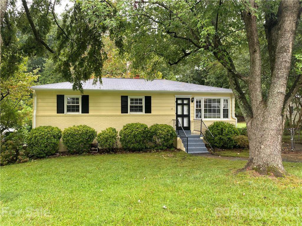 208 Ewing Drive - Photo 1