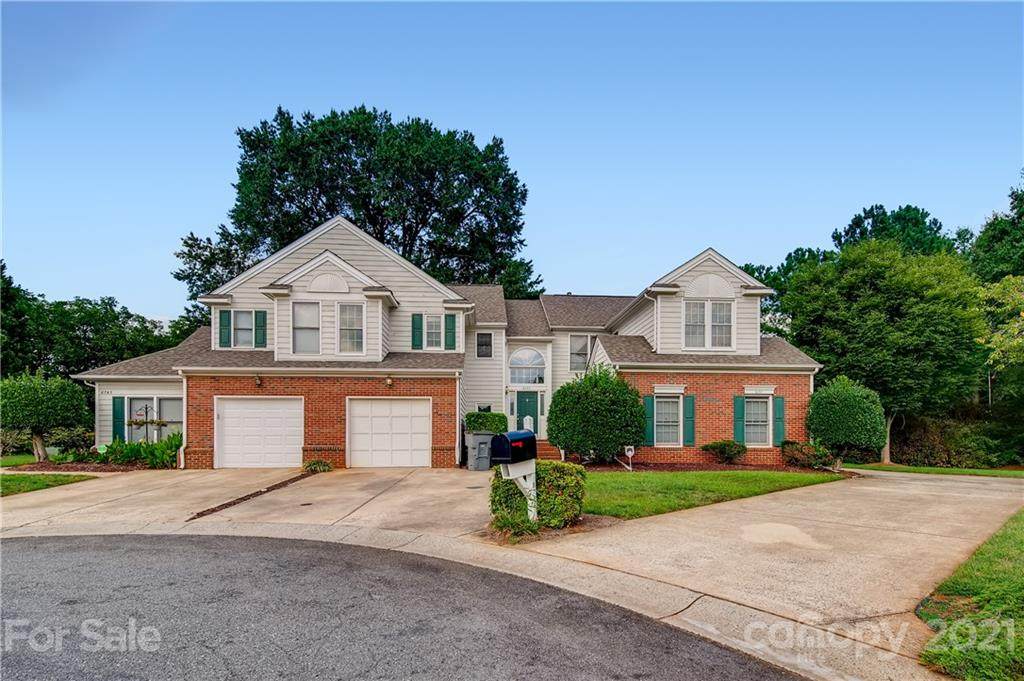 8745 Fox Chase Lane - Photo 1