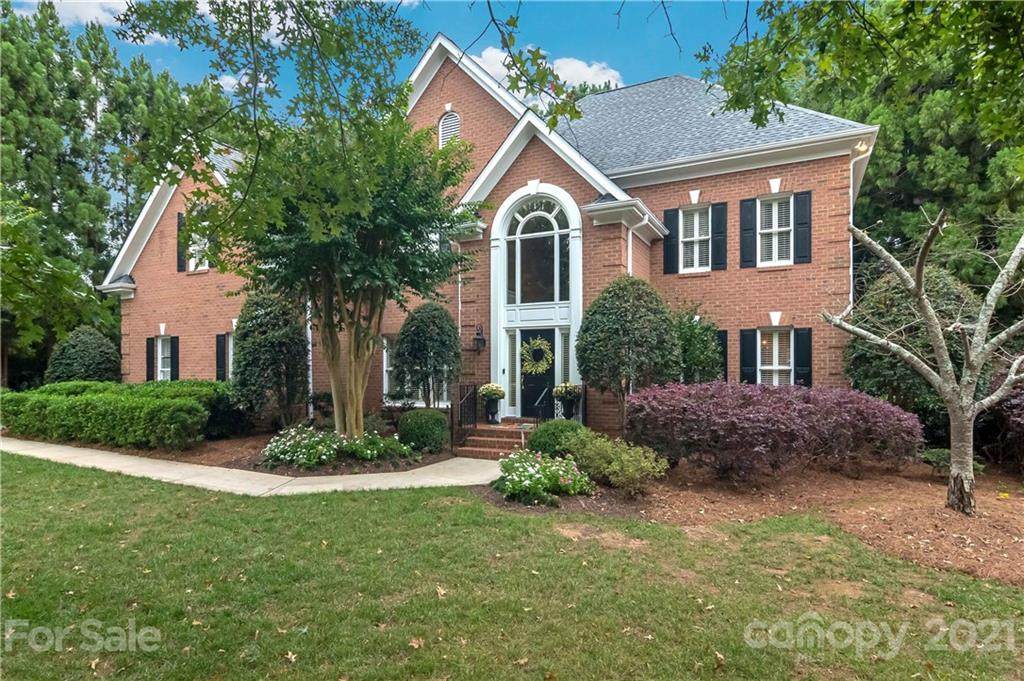 10801 Lederer Avenue - Photo 1