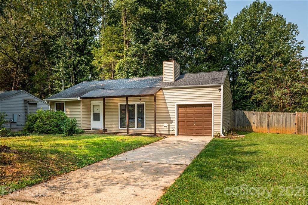 4800 Mcalpine Lane - Photo 1