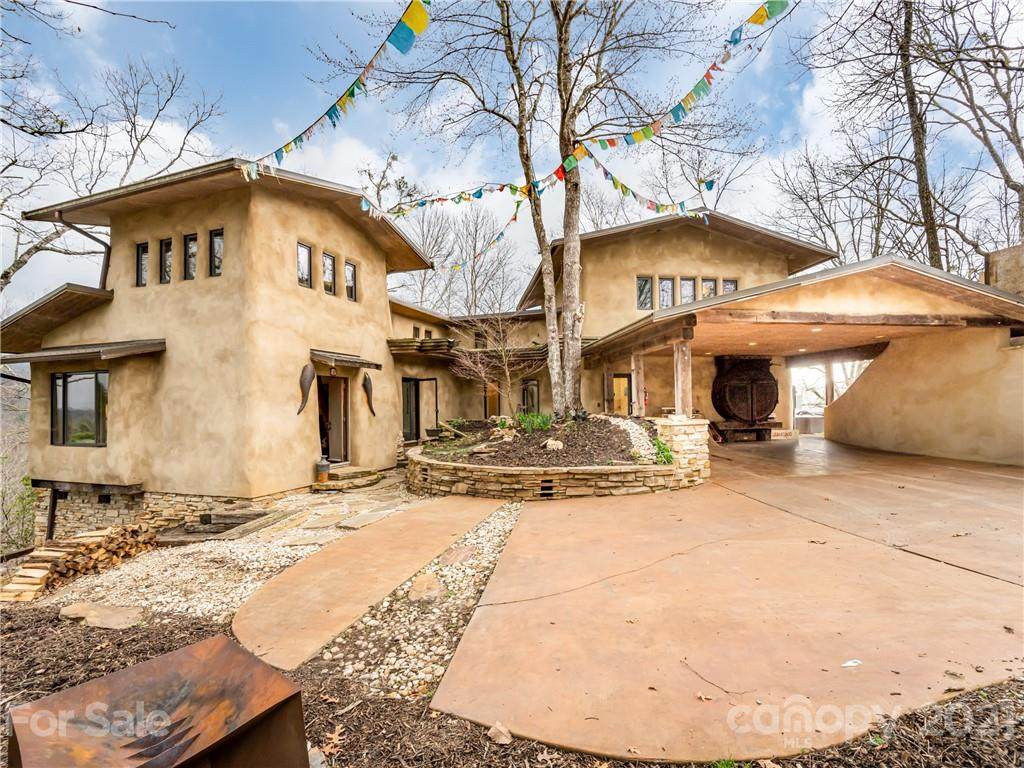 5013 Needmore Road - Photo 1
