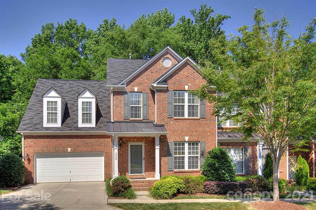 10300 Berkeley Pond Drive - Photo 1