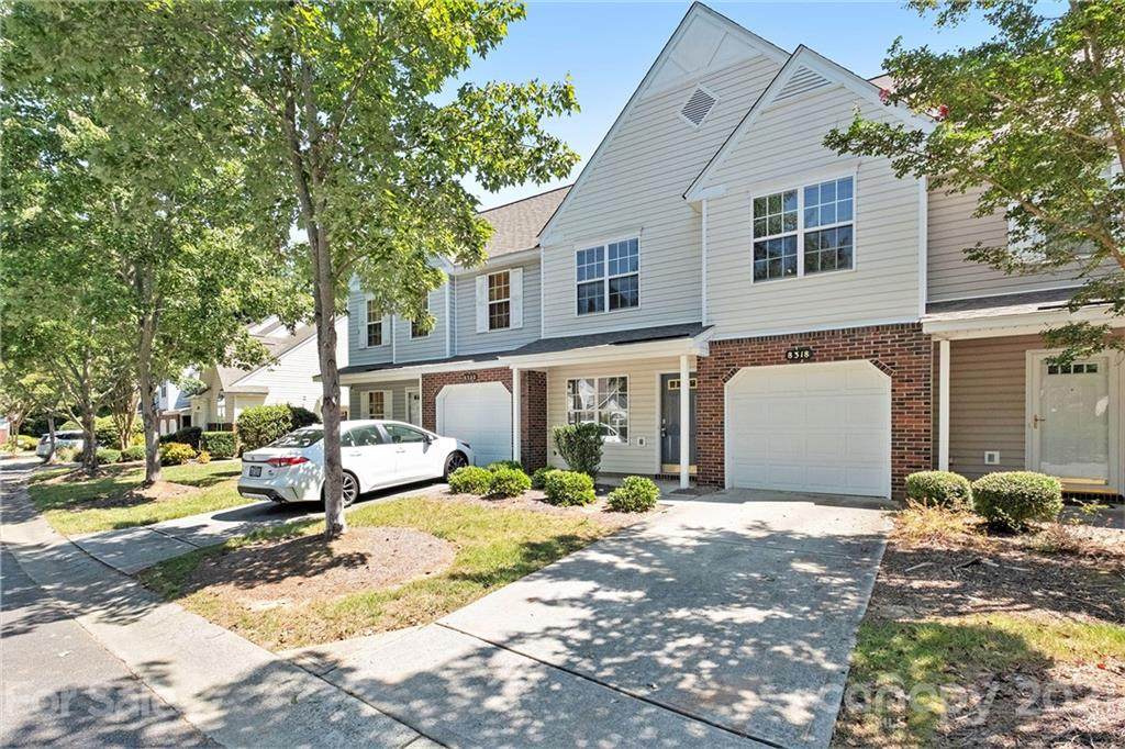 8318 Christmas Court - Photo 1