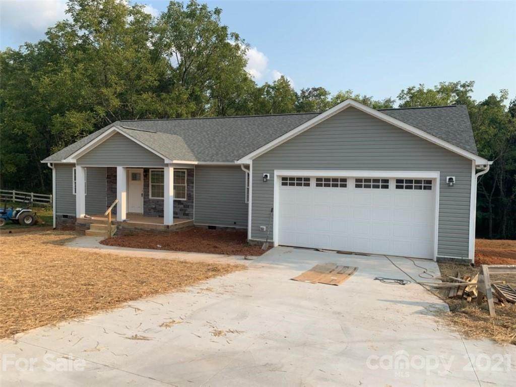 1103 Mckay Road - Photo 1