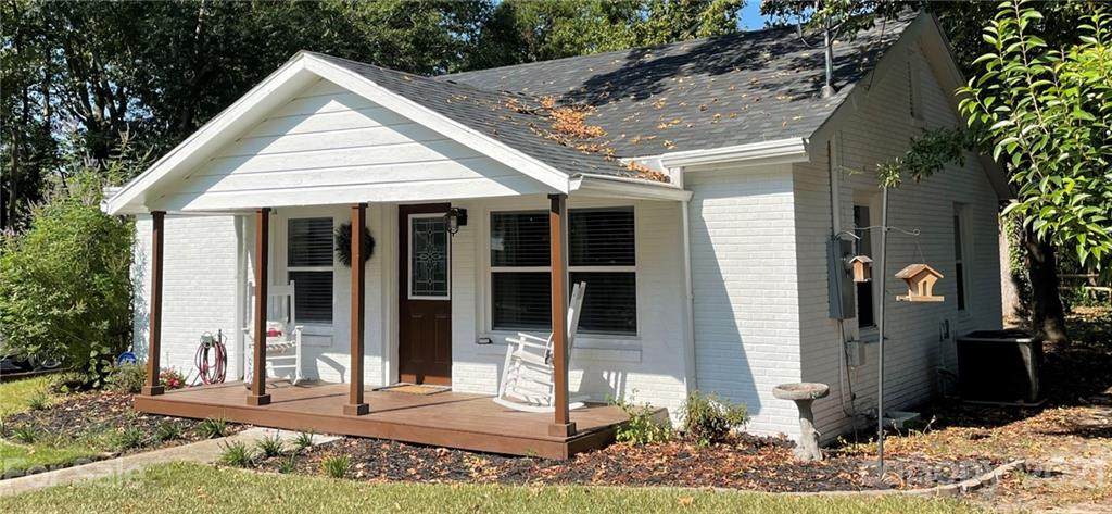 201 Mobley Street - Photo 1