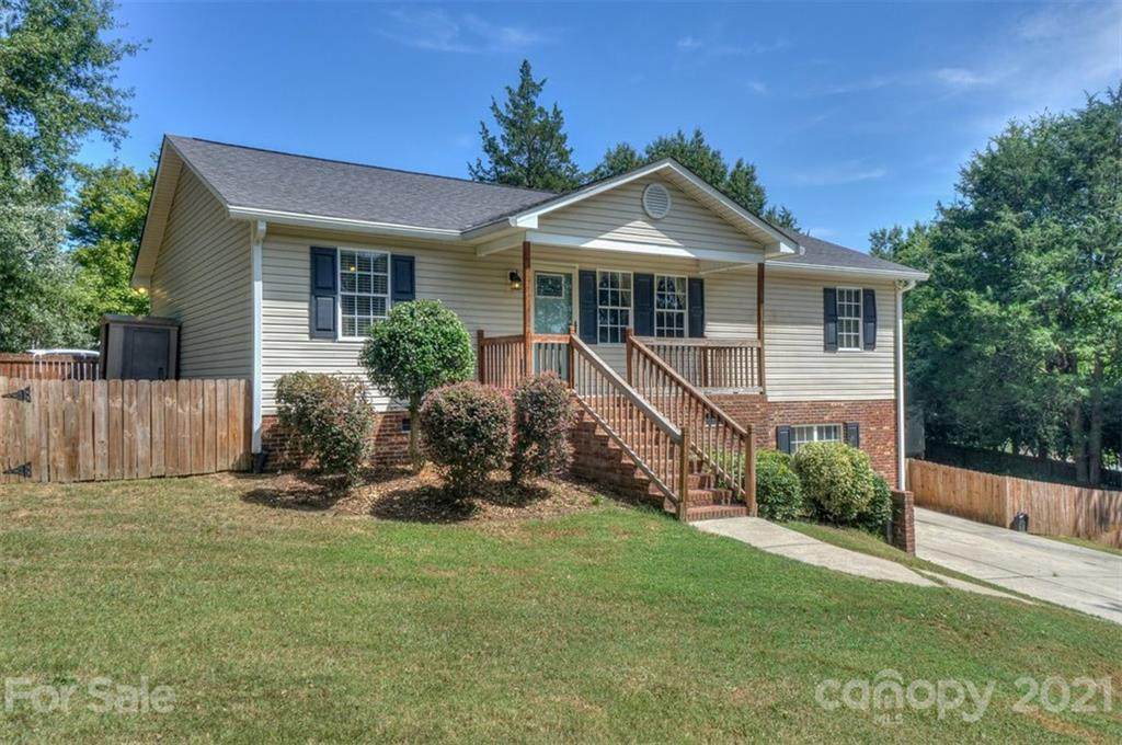 94 Cherokee Drive - Photo 1