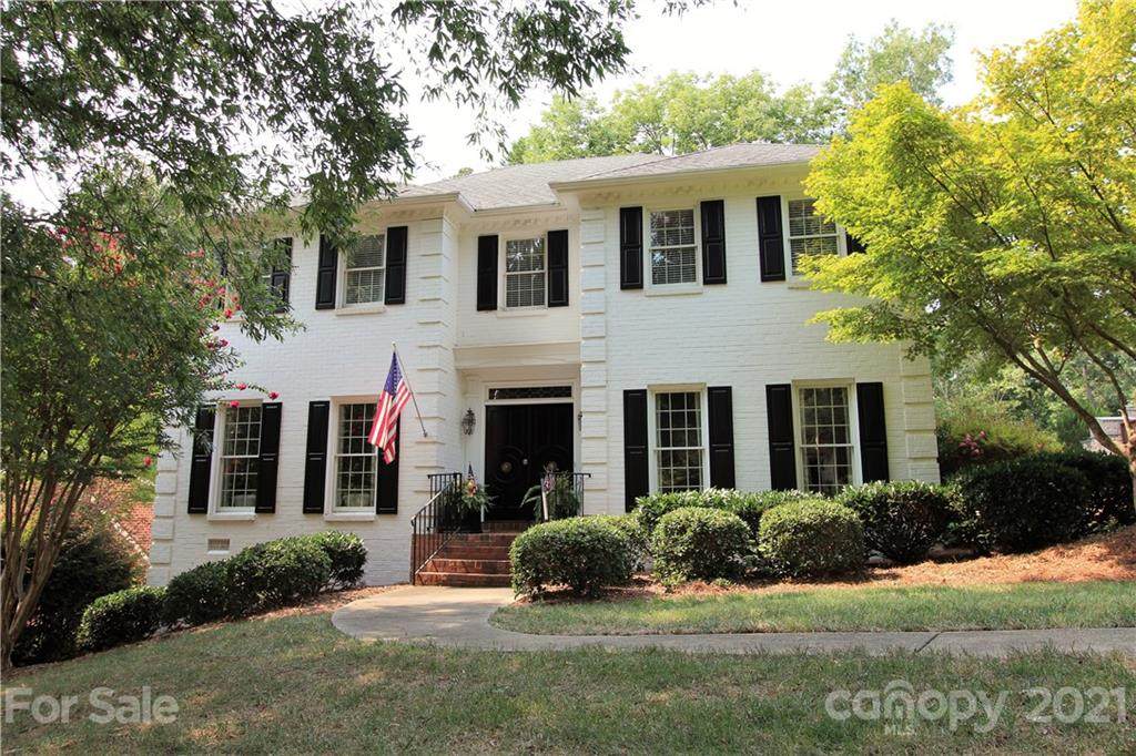 800 Stanhope Lane - Photo 1