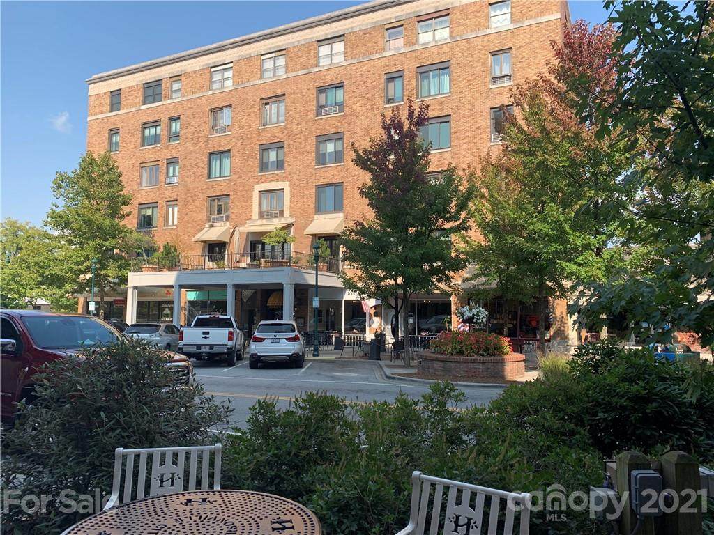 538 N Main Street - Photo 1