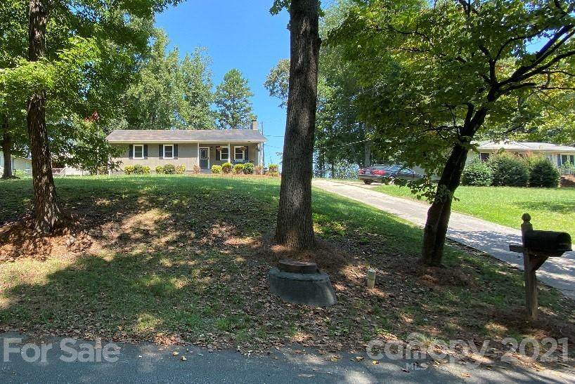 311 Willow Street - Photo 1