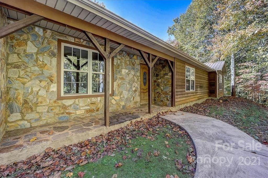 1092 Mountain Laurel Drive - Photo 1
