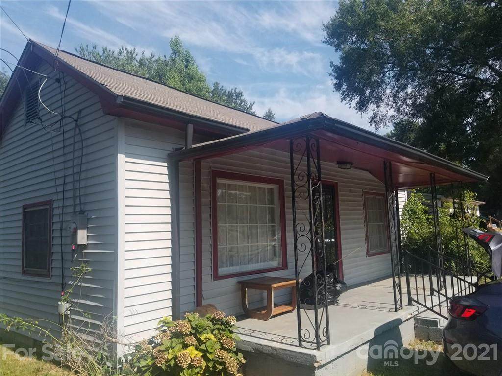 19409 Hill Street - Photo 1
