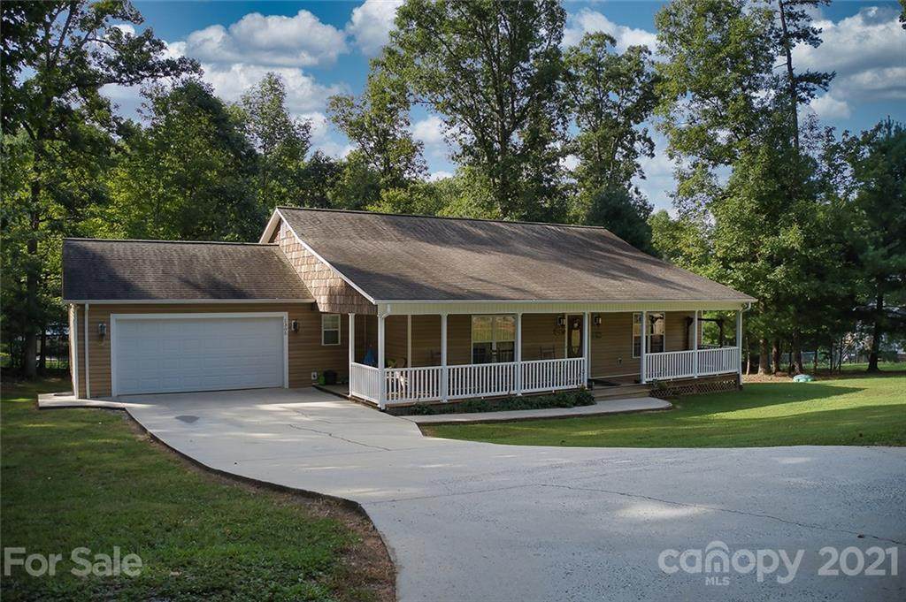 1305 Birch Drive - Photo 1
