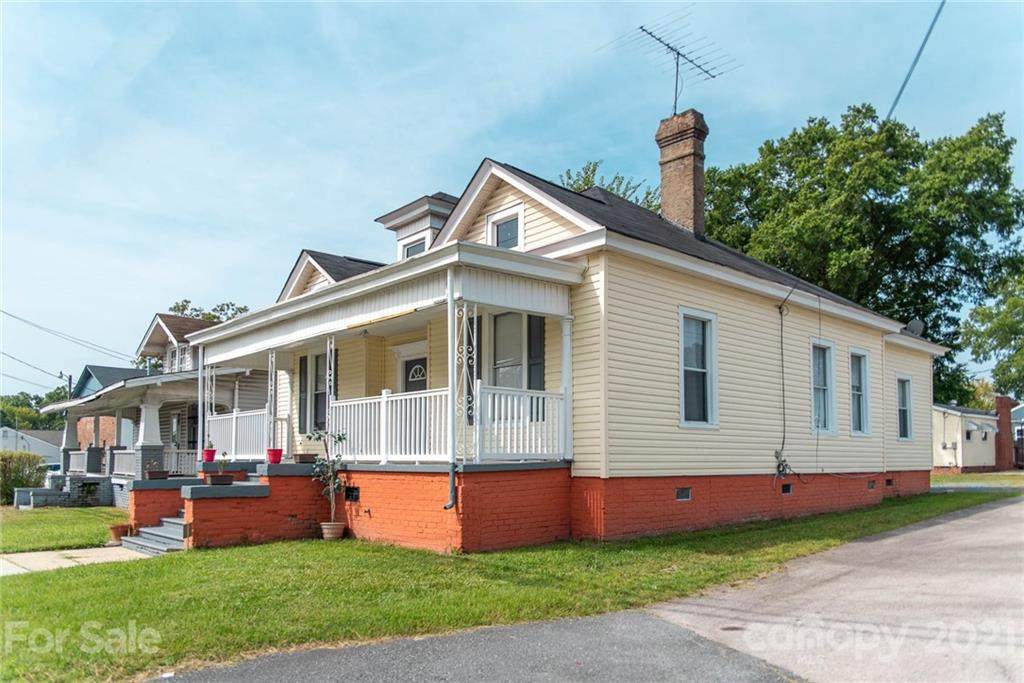604 Saluda Street - Photo 1