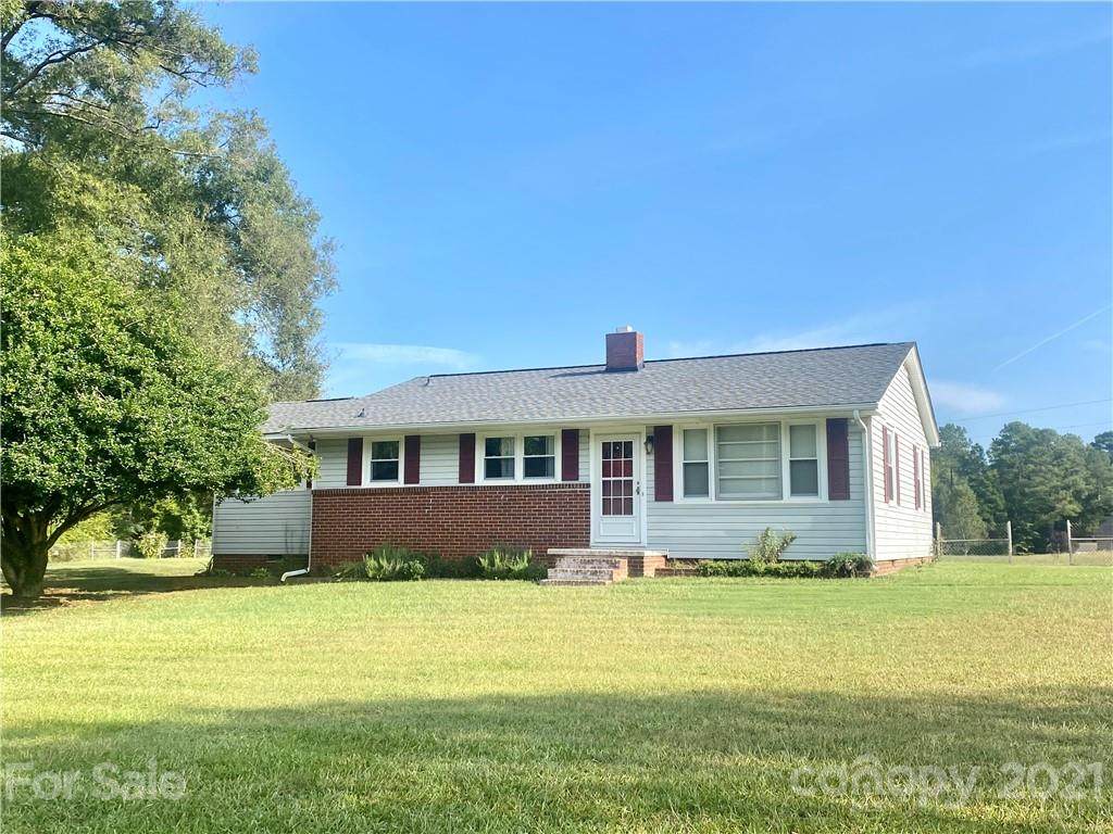 1899 Hopewell Road - Photo 1