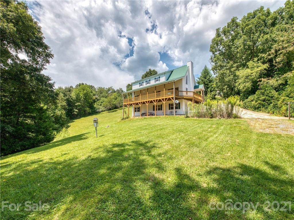 24 Hoebens Lane - Photo 1