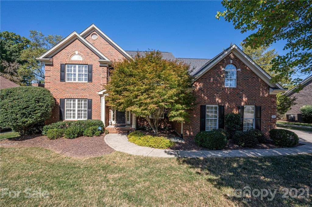 9309 Devonshire Drive - Photo 1