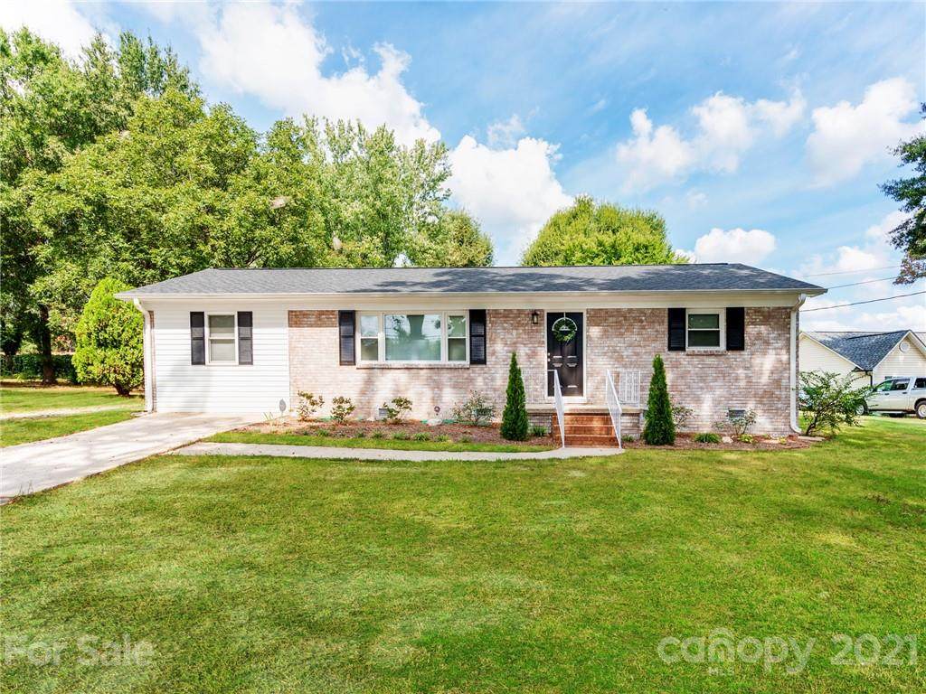 2049 Centergrove Road - Photo 1