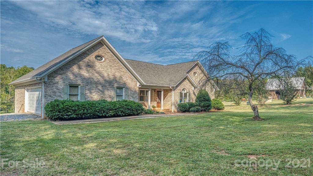 3705 River Road - Photo 1
