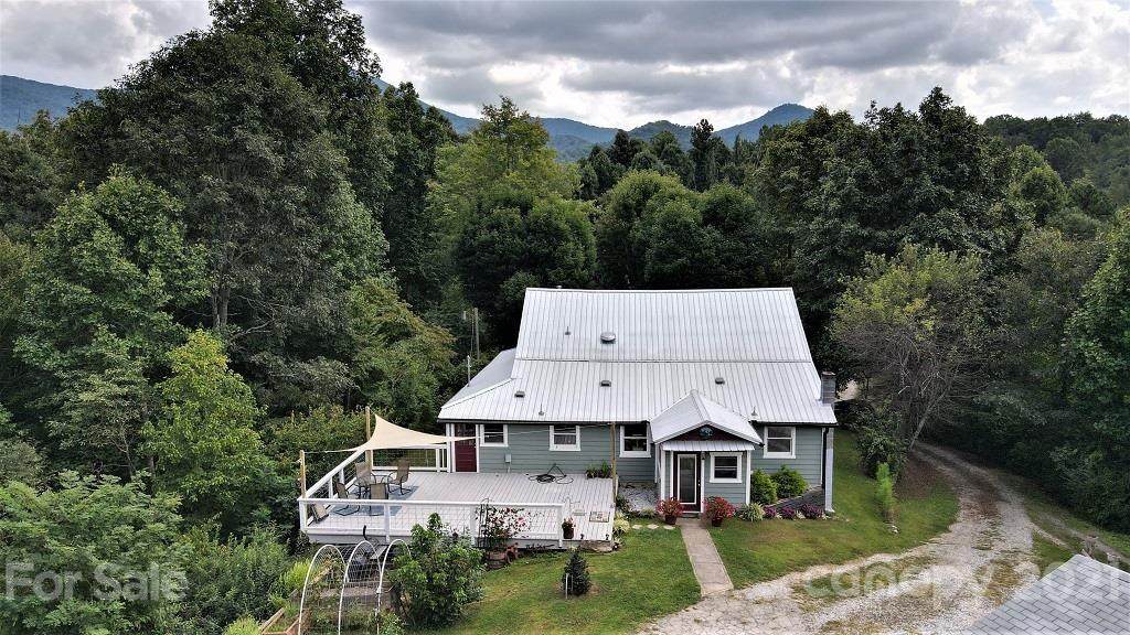 240 Henry Road - Photo 1