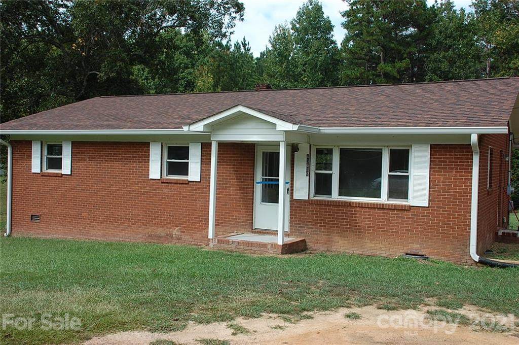 43638 Colonial Heights Road - Photo 1