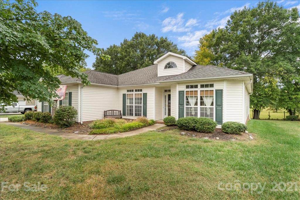 3353 Garrett Drive - Photo 1