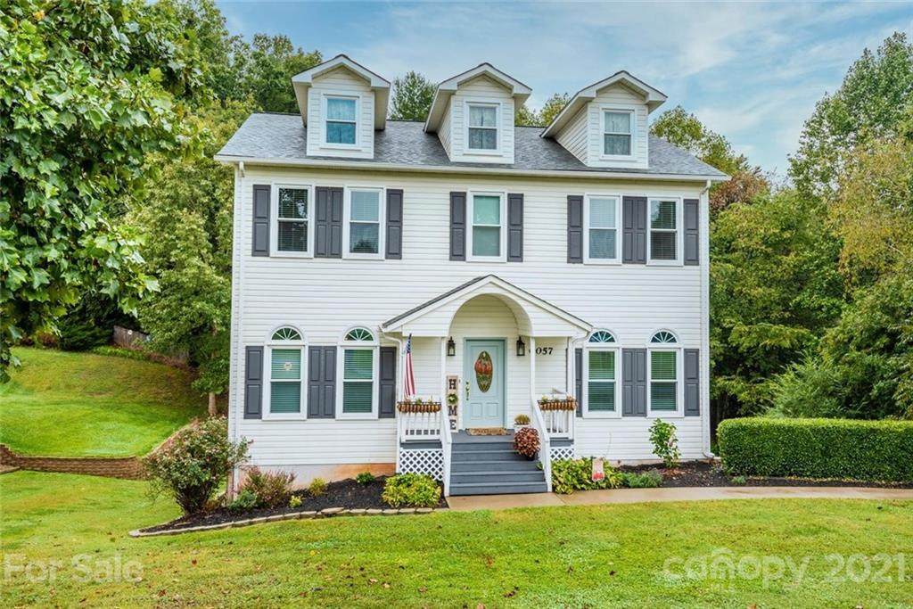 6057 Gold Creek Estate Drive - Photo 1
