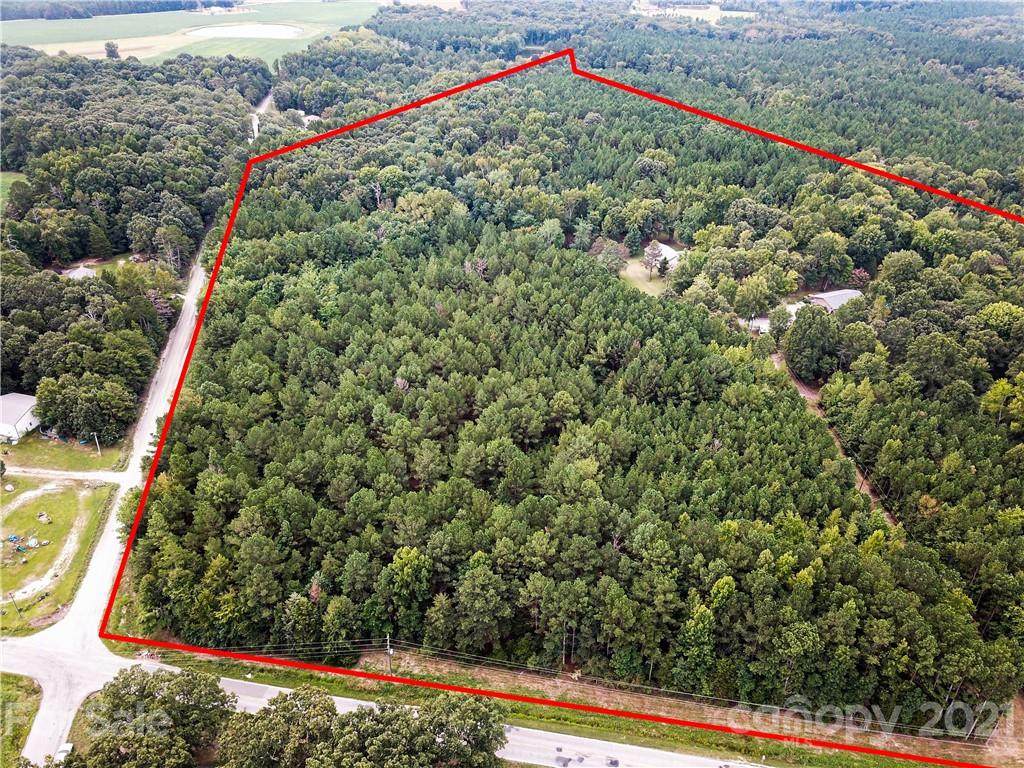 3349 Legend Road - Photo 1